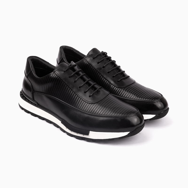 Luxury Sneaker 609-B